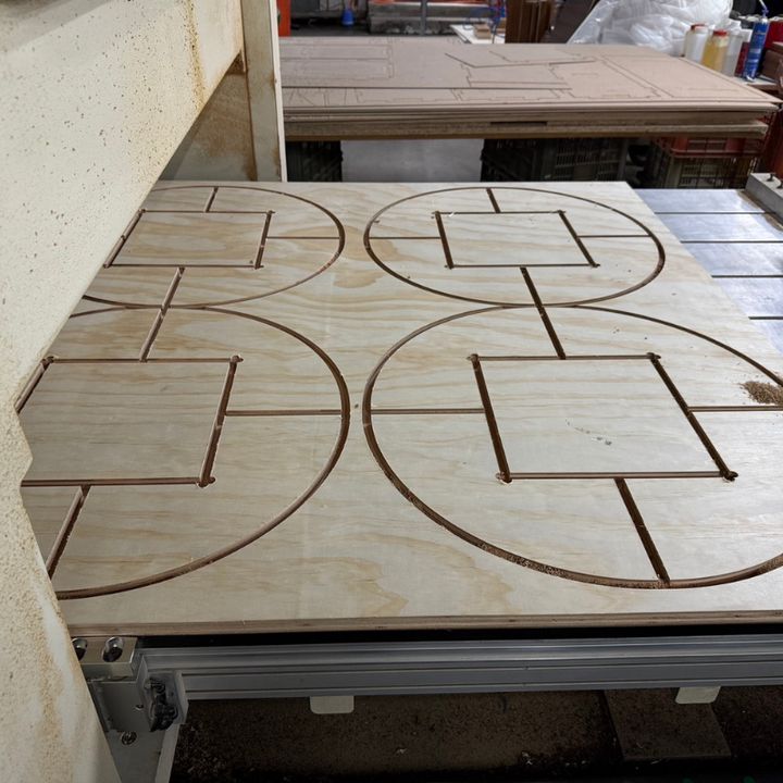 CNC 精雕實木工藝