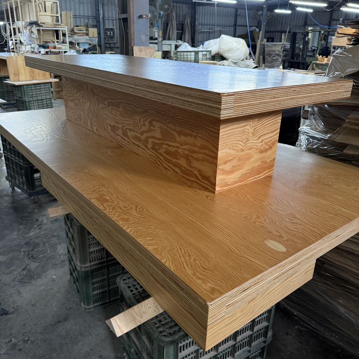 夾板展示台